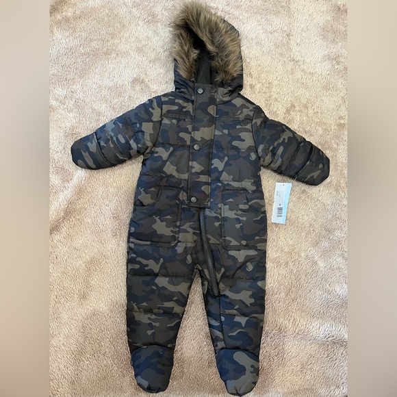 Baby Boys Camo Print Pram Faux Fur Hooded Snowsuit - Picture 1 of 4